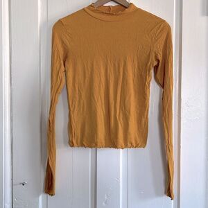 Super cute top! Arizona Jean Co Size M Long Sleeve Burnt Mustard Color